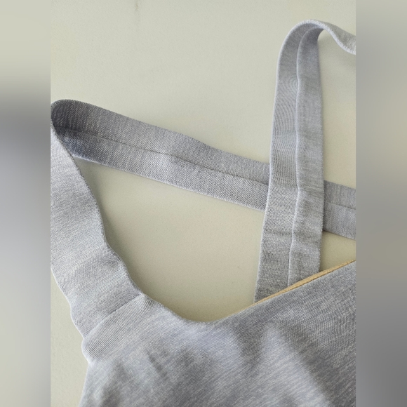 Lululemon Top Speed Tank Heathered Silver Slate Size 6 - Picture 7 of 14